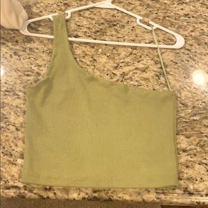 One shoulder crop top